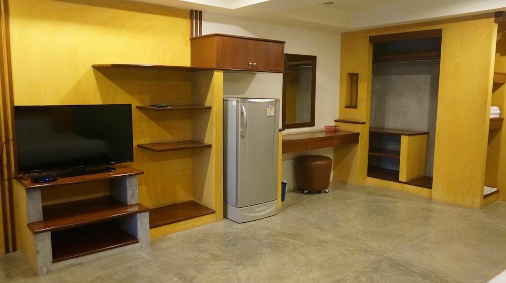 Ingfah Apartment Хатъяй Экстерьер фото